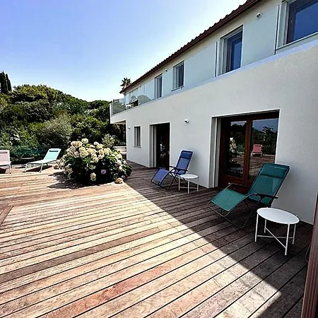 Avec Piscine Villa Pietrosella