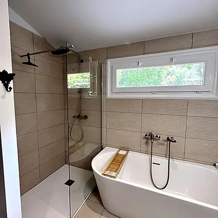Βίλα Avec Piscine *